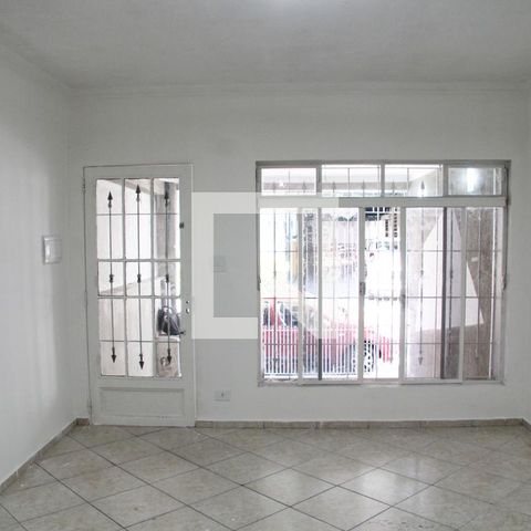 Casa à venda com 145m², 2 quartos e 1 vagaSala 