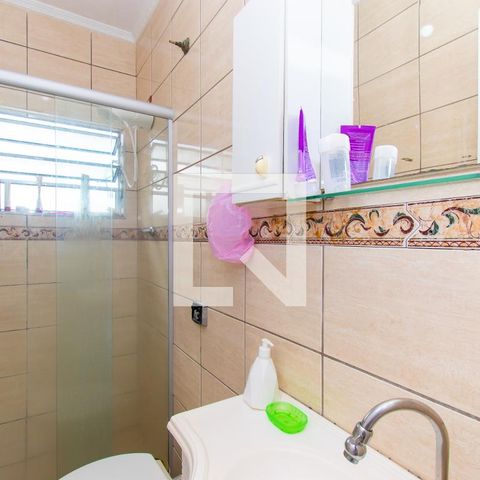 Casa à venda com 150m², 4 quartos e 1 vagaCasa 2 - Banheiro 1