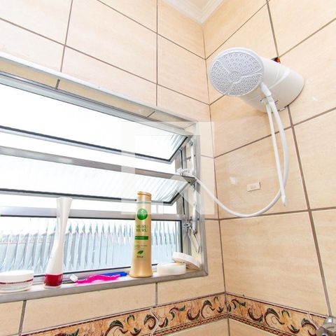 Casa à venda com 150m², 4 quartos e 1 vagaCasa 2 - Banheiro 1