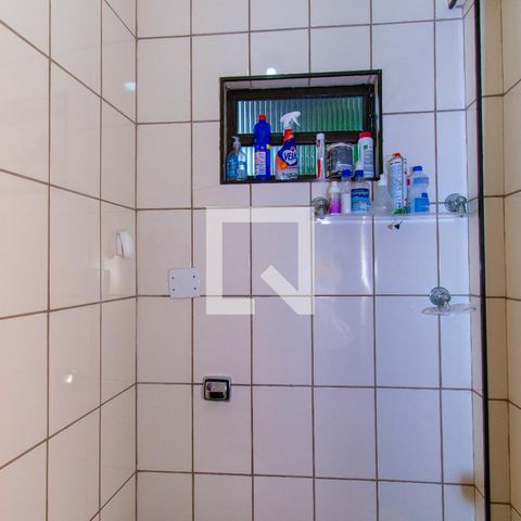 Casa à venda com 150m², 4 quartos e 1 vagaBanheiro 2