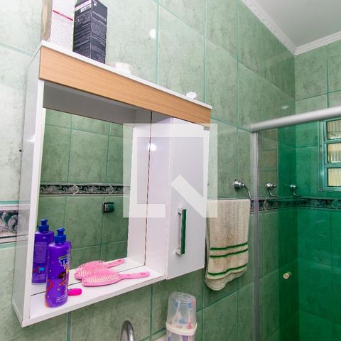 Casa à venda com 150m², 4 quartos e 1 vagaCasa 2 - Banheiro 2