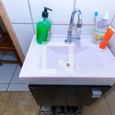 Casa à venda com 150m², 4 quartos e 1 vagaBanheiro 2