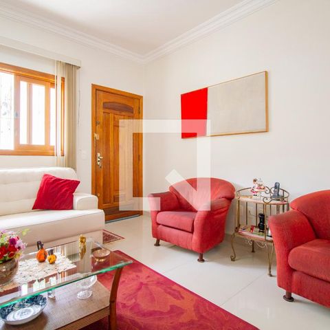 Casa à venda com 155m², 3 quartos e 2 vagasSala