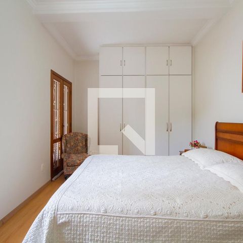 Casa à venda com 155m², 3 quartos e 2 vagasSuíte