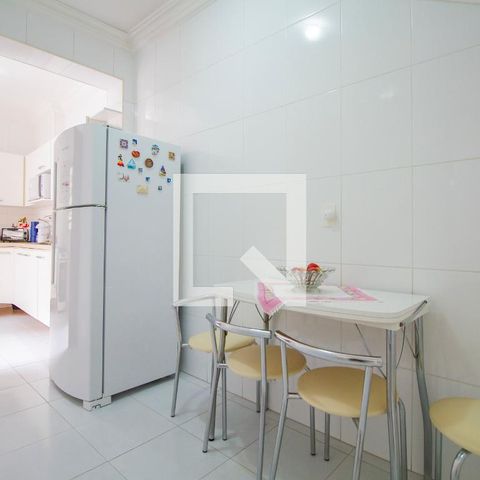 Casa à venda com 155m², 3 quartos e 2 vagasCozinha