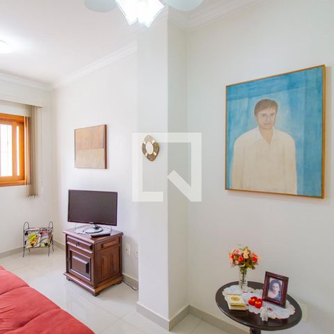 Casa à venda com 155m², 3 quartos e 2 vagasSala de TV