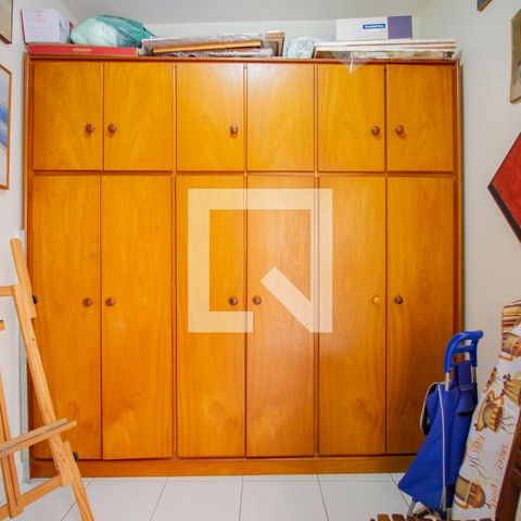 Casa à venda com 155m², 3 quartos e 2 vagasQuarto de Serviço