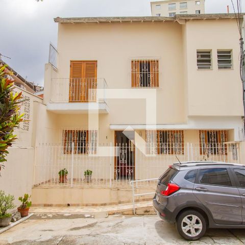 Casa à venda com 155m², 3 quartos e 2 vagasFachada