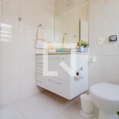 Casa à venda com 155m², 3 quartos e 2 vagasBanheiro da Suíte