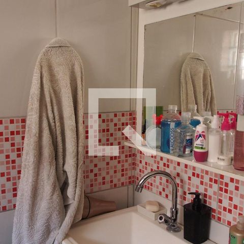 Casa à venda com 300m², 4 quartos e 1 vagaBanheiro 1