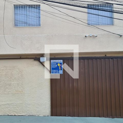 Casa à venda com 300m², 4 quartos e 1 vaga Casa à venda com 300m², 4 quartos e 1 vagaEntrada