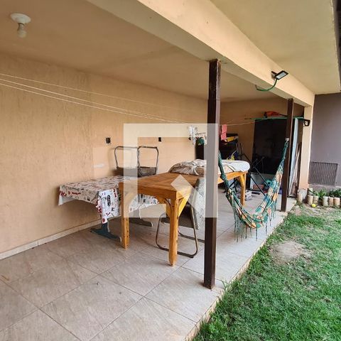 Casa à venda com 300m², 4 quartos e 1 vaga Casa à venda com 300m², 4 quartos e 1 vagaÁrea comum