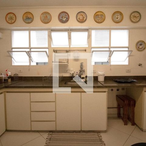 Apartamento à venda com 130m², 2 quartos e 1 vaga Apartamento à venda com 130m², 2 quartos e 1 vagaCozinha