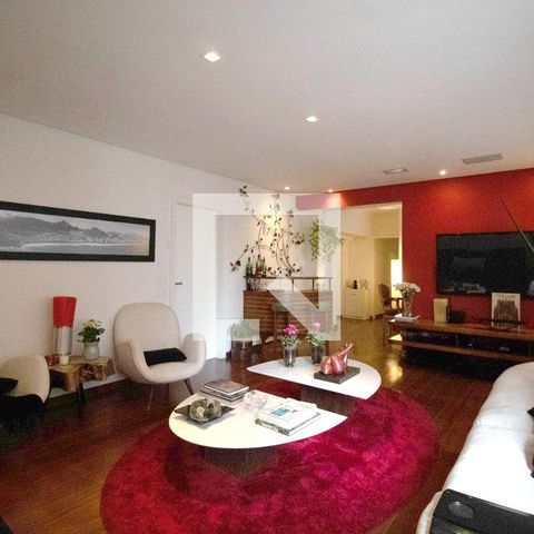 Apartamento à venda com 130m², 2 quartos e 1 vaga Apartamento à venda com 130m², 2 quartos e 1 vagaSala
