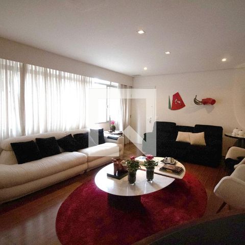Apartamento à venda com 130m², 2 quartos e 1 vaga Apartamento à venda com 130m², 2 quartos e 1 vagaSala