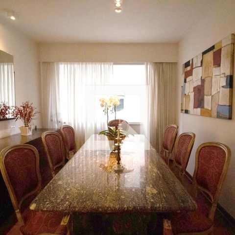Apartamento à venda com 130m², 2 quartos e 1 vaga Apartamento à venda com 130m², 2 quartos e 1 vagaSala