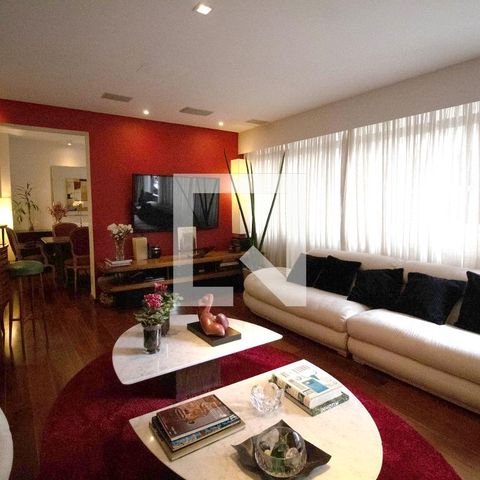 Apartamento à venda com 130m², 2 quartos e 1 vaga Apartamento à venda com 130m², 2 quartos e 1 vagaSala