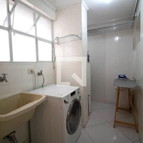 Apartamento à venda com 130m², 2 quartos e 1 vaga Apartamento à venda com 130m², 2 quartos e 1 vagaÁrea de Serviço