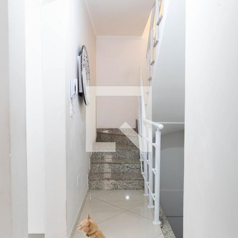 Casa de condomínio à venda com 132m², 2 quartos e 2 vagasCorredor