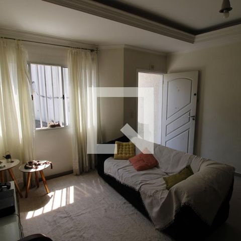 Casa de condomínio à venda com 127m², 3 quartos e 2 vagasSala