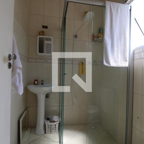 Casa de condomínio à venda com 127m², 3 quartos e 2 vagasSuite - Banheiro