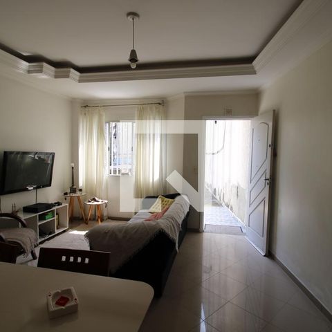 Casa de condomínio à venda com 127m², 3 quartos e 2 vagasSala