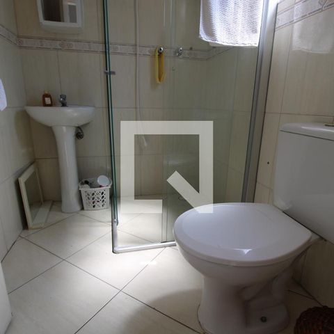 Casa de condomínio à venda com 127m², 3 quartos e 2 vagasSuite - Banheiro