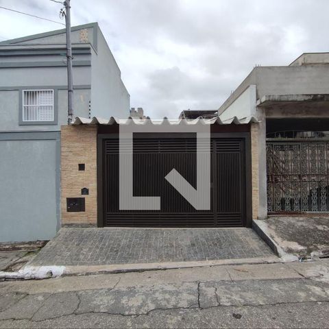 Casa à venda com 113m², 2 quartos e 2 vagas