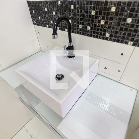 Casa à venda com 400m², 3 quartos e 3 vagasBanheiro da Suíte