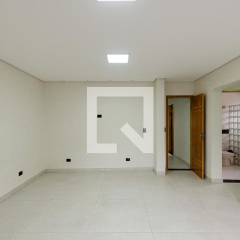 Casa à venda com 400m², 3 quartos e 3 vagasSuíte
