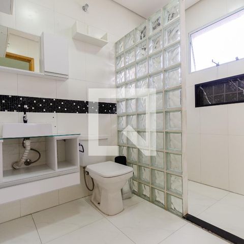Casa à venda com 400m², 3 quartos e 3 vagasBanheiro da Suíte