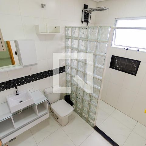 Casa à venda com 400m², 3 quartos e 3 vagasBanheiro da Suíte