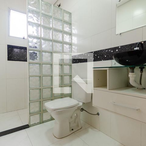 Casa à venda com 400m², 3 quartos e 3 vagasBanheiro