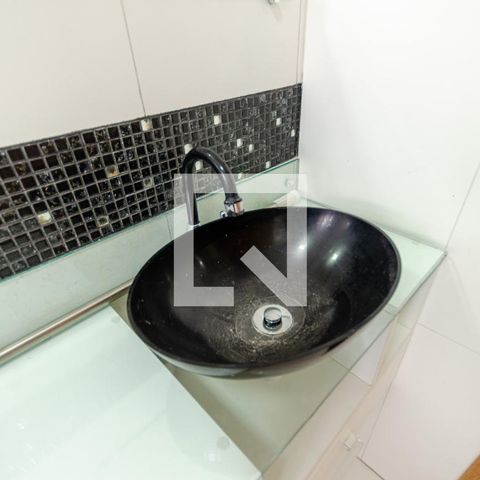Casa à venda com 400m², 3 quartos e 3 vagasBanheiro