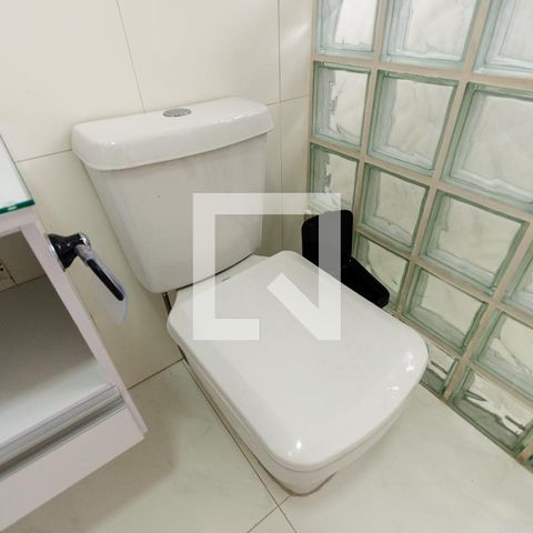 Casa à venda com 400m², 3 quartos e 3 vagasBanheiro da Suíte