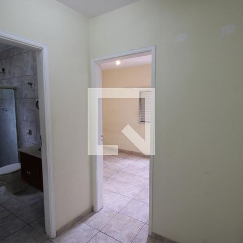 Casa à venda com 250m², 6 quartos e 3 vagasQuarto 2
