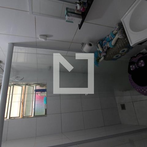 Casa à venda com 250m², 6 quartos e 3 vagasBanheiro 2