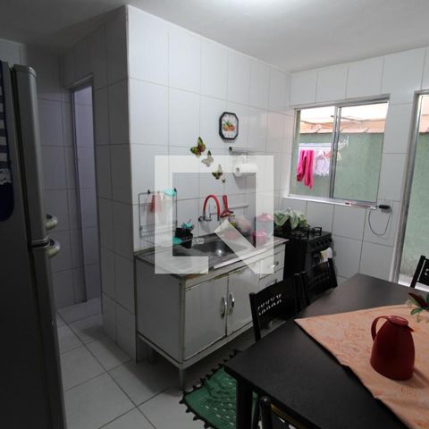 Casa à venda com 250m², 6 quartos e 3 vagasCozinha