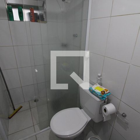 Casa à venda com 250m², 6 quartos e 3 vagasQuarto 6 - Banheiro