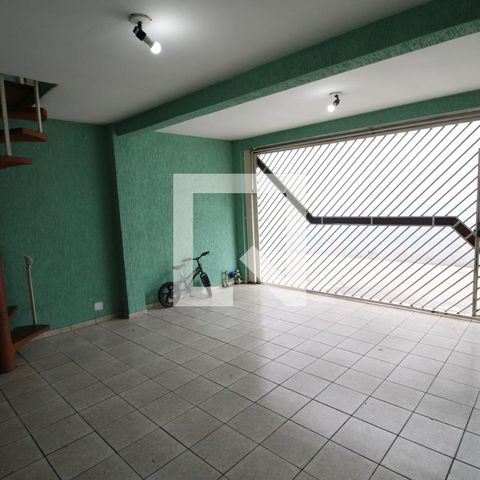 Casa à venda com 250m², 6 quartos e 3 vagasGaragem