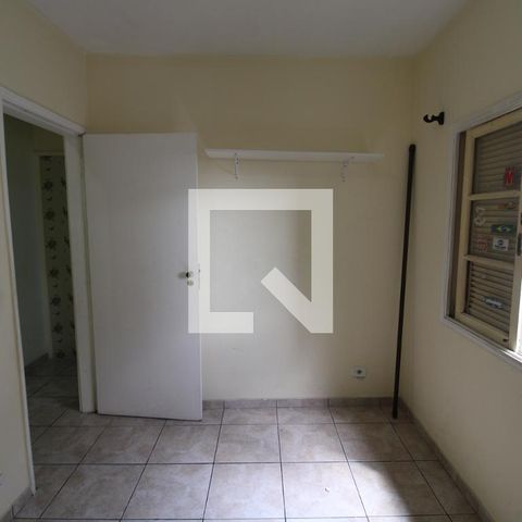 Casa à venda com 250m², 6 quartos e 3 vagasQuarto 2