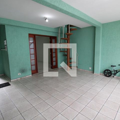 Casa à venda com 250m², 6 quartos e 3 vagasGaragem