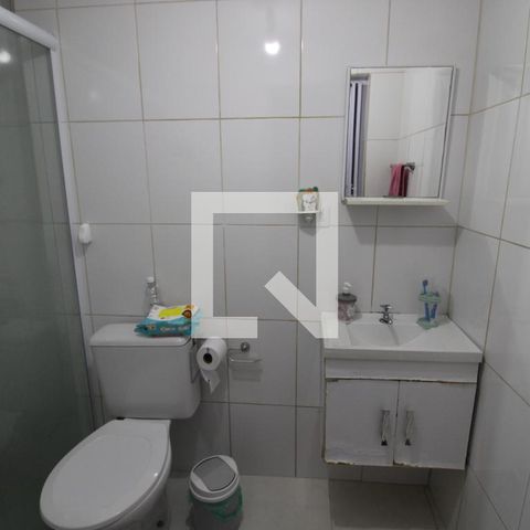 Casa à venda com 250m², 6 quartos e 3 vagasQuarto 6 - Banheiro