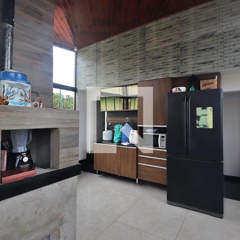 Apartamento à venda com 129m², 2 quartos e 2 vagasCozinha