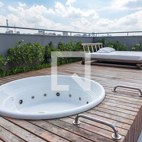 Apartamento à venda com 27m², 1 quarto e sem vagaJacuzzi