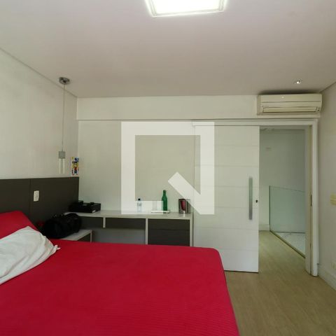 Casa para alugar com 357m², 3 quartos e 7 vagasSuite 1