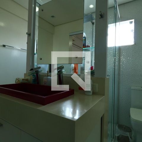 Casa para alugar com 357m², 3 quartos e 7 vagasBanheiro da Suite 1