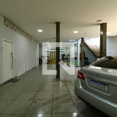 Casa para alugar com 357m², 3 quartos e 7 vagasGaragem