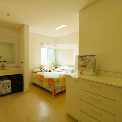 Casa para alugar com 357m², 3 quartos e 7 vagasSuite Conjugada