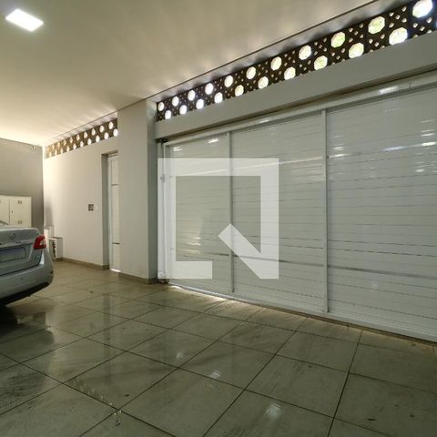 Casa para alugar com 357m², 3 quartos e 7 vagasGaragem